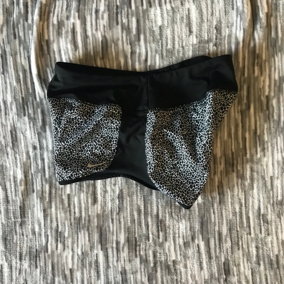 Nike Dri-Fit Shorts - Picture 2 of 3